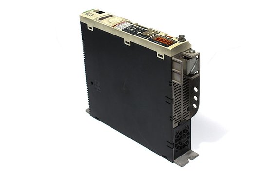 LXM32AD18N4 - SRVDRV ADV CAN In-Ipk=6-18A 208-480V 3F